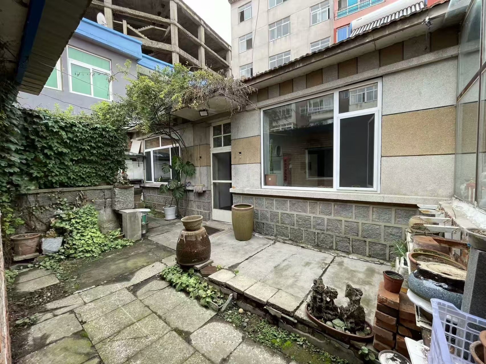 楼房/平房出租|寻爱整洁、惜屋的家庭租客 三楼楼房 :富源广场东侧 50平 含暖